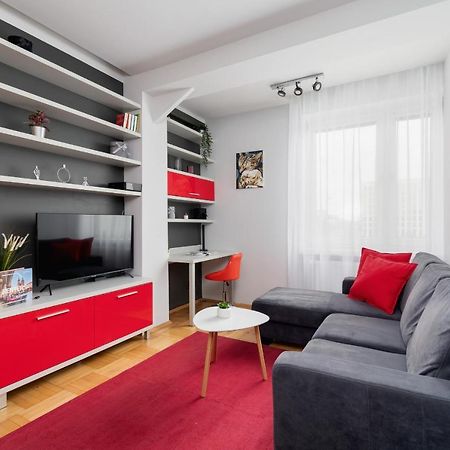 كراكوفيا Lagiewniki Sanctuary One Bedroom Apartment By Renters المظهر الخارجي الصورة